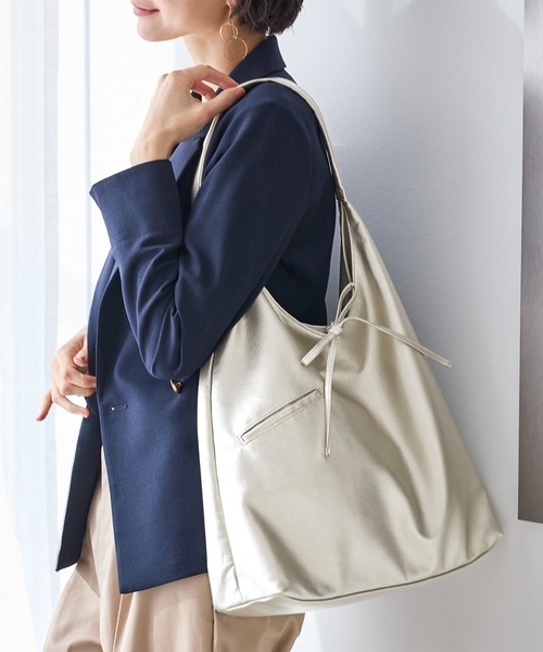 ROPE' PICNIC（ロペピクニック）の「洗えるバッグ シーンレスワンハンドルトートバッグ/A4対応・イージーケア（トートバッグ・レディース・ブラック/シルバー系その他/キナリ・FREE）」の19枚目の写真