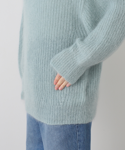 IENA（イエナ）の「キッドモヘヤミックス 片畦プルオーバー（ニット/セーター・レディース・チャコールグレー/ライトグレー/サックスブルー・FREE）」の5枚目の写真