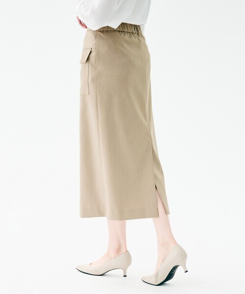 UNTITLED(アンタイトル)の「【ストレッチ性/洗える】アウトポケット ナロースカート(スカート・レディース・ベージュ/ブラウン系その他・50/48/46/44/42/04/03/02/01/00)」の4枚目の写真