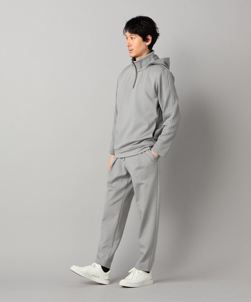 COMME CA MEN(コムサメン)の「【保温・透湿・吸水速乾】ダウンファブリック タックテーパードパンツ(その他パンツ・メンズ・ブラック/グレー・L/M)」の4枚目の写真