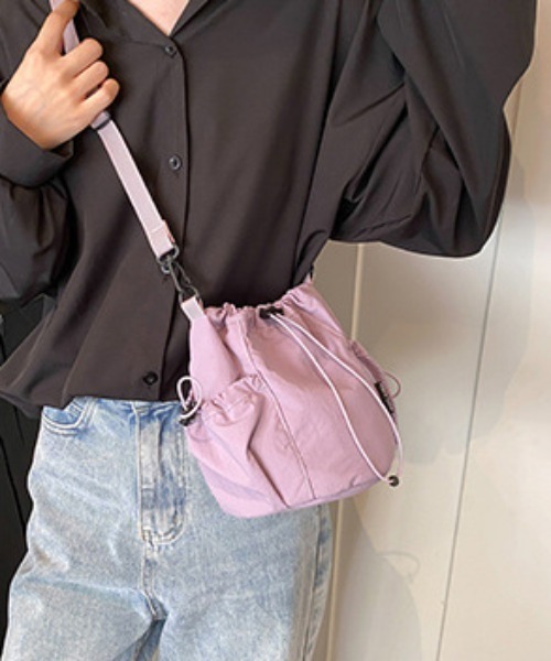 SHEPP(シープ)の「ドロストメッシュポケット 巾着 ショルダー(ショルダーバッグ・レディース・ブルー/ブラック/グリーン/ベージュ/パープル・F)」の8枚目の写真