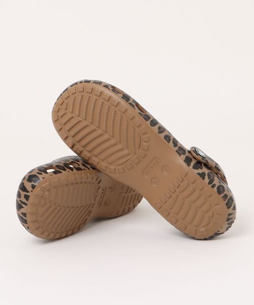 crocs（クロックス）の「クロックス　クラシック アニマル バレエ / crocs Classic Animal Ballet（パンプス・レディース・レオパード・25cm/24cm/23cm/22cm/21cm/26cm）」の3枚目の写真