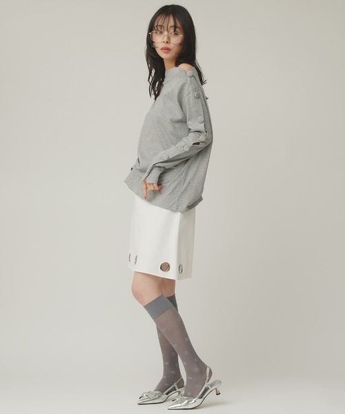 Narcissus（ナルシス）の「ボタンカーブロンＴ（Tシャツ/カットソー・レディース・ブラック/グレー・FREE）」の12枚目の写真