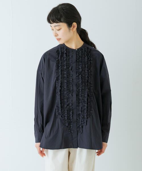 かぐれ(カグレ)の「コットンフリルワイドシャツ(シャツ/ブラウス・レディース・オフホワイト/ネイビー・FREE)」の17枚目の写真