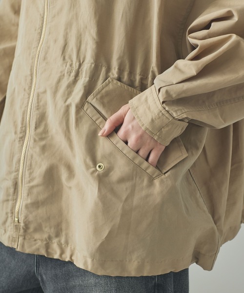 Curensology（カレンソロジー）の「Curensology(カレンソロジー)/ナイロンラミーフードブルゾン（ブルゾン・レディース・ブラック/ベージュ・FREE）」の13枚目の写真