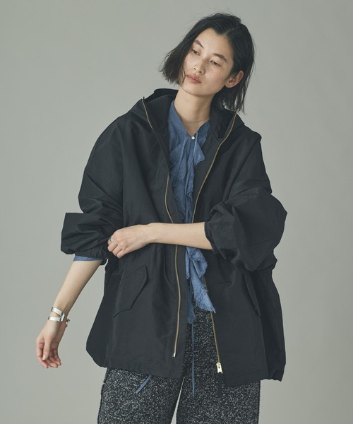 Curensology（カレンソロジー）の「Curensology(カレンソロジー)/ナイロンラミーフードブルゾン（ブルゾン・レディース・ブラック/ベージュ・FREE）」の16枚目の写真