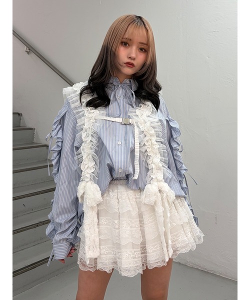 jouetie(ジュエティ)の「ショルダーフリルリボンタイBIGシャツ 夏服(シャツ/ブラウス・レディース・ブルー/オフホワイト/ピンク・MEDIUM)」の17枚目の写真
