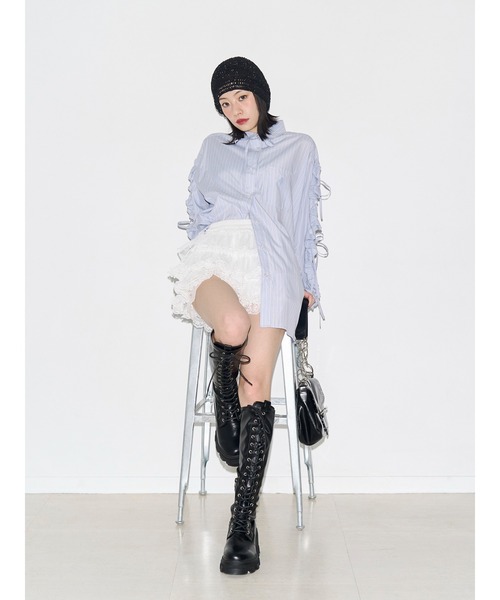 jouetie(ジュエティ)の「ショルダーフリルリボンタイBIGシャツ 夏服(シャツ/ブラウス・レディース・ブルー/オフホワイト/ピンク・MEDIUM)」の13枚目の写真