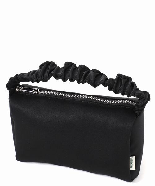 U by SPICK&SPAN（ユーバイスピックアンドスパン）の「【VENGDI / ベンディ】サテンBAG（ショルダーバッグ・レディース・ブルー/ブラック・FREE）」の12枚目の写真