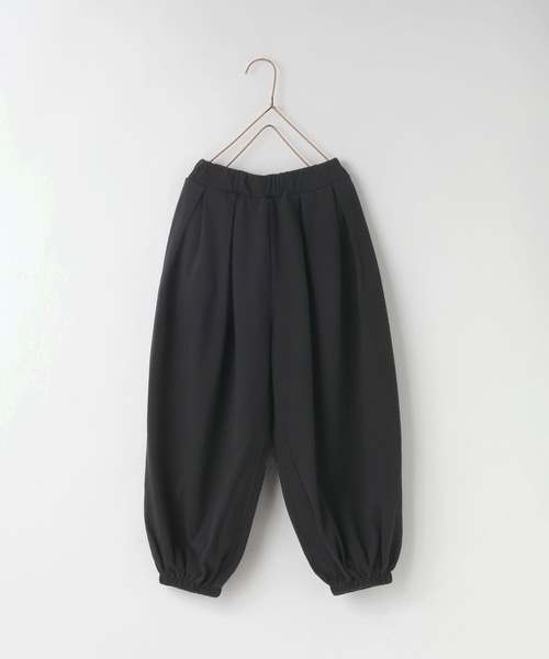 LOWRYS FARM（ローリーズファーム）の「カットバルーンパンツ　631066（スウェットパンツ・キッズ・ブラック/レッド/グレー・150cm/140cm/130cm/120cm/110cm）」の2枚目の写真