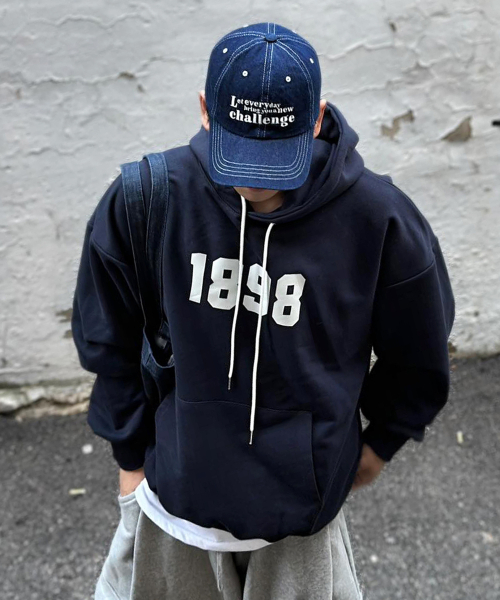THE MILE（ザマイル）の「1898 GARMENTS SWEAT HOODIE [NAVY]（パーカー・メンズ・その他・L/M/S/XL）」の2枚目の写真