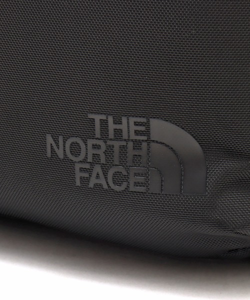 THE NORTH FACE(ザノースフェイス)の「THE NORTH FACE Shuttle Daypack / ザ ノース フェイス シャトル デイパック(バックパック/リュック・メンズ・ブラック・FREE)」の7枚目の写真