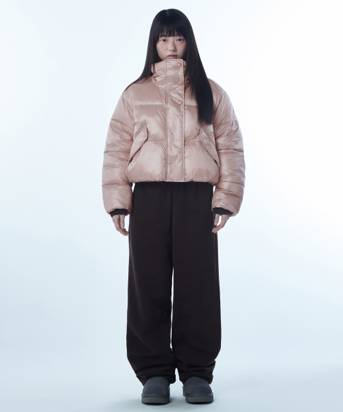 MUSINSA STANDARD WOMAN（ムシンサスタンダードウーマン）の「ウィメンズデイリープファーグロッシーショートダウンジャケット[ピンク]（ダウンジャケット/コート・レディース・その他・MEDIUM/SMALL/X-SMALL/LARGE）」の4枚目の写真