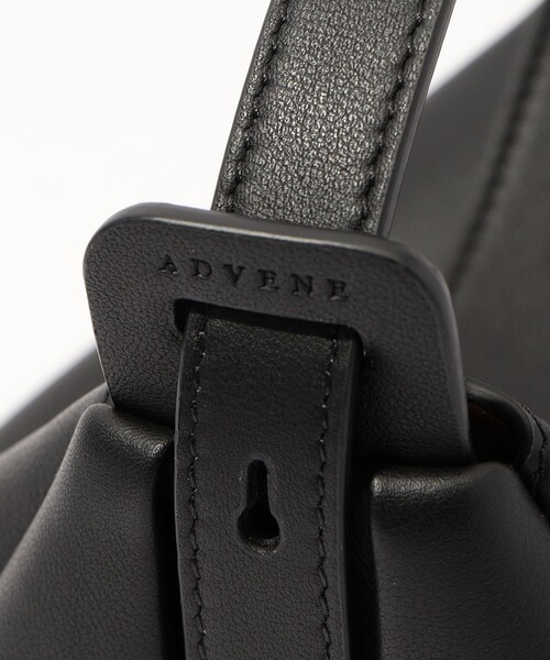 TOMORROWLAND （トゥモローランド）の「ADVENE MINI AGE バッグ（ハンドバッグ・レディース・ブラック・FREE）」の8枚目の写真