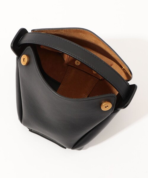 TOMORROWLAND （トゥモローランド）の「ADVENE MINI AGE バッグ（ハンドバッグ・レディース・ブラック・FREE）」の9枚目の写真