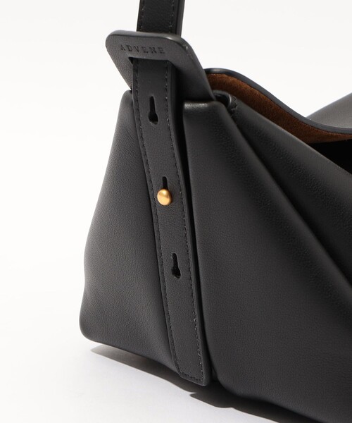TOMORROWLAND （トゥモローランド）の「ADVENE MINI AGE バッグ（ハンドバッグ・レディース・ブラック・FREE）」の11枚目の写真
