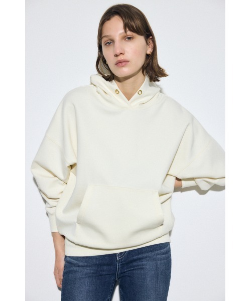 AZUL by moussy（アズールバイマウジー）の「ダンボールパーカー（パーカー・レディース・オフホワイト/杢グレー/ブラック・SMALL/MEDIUM）」の5枚目の写真