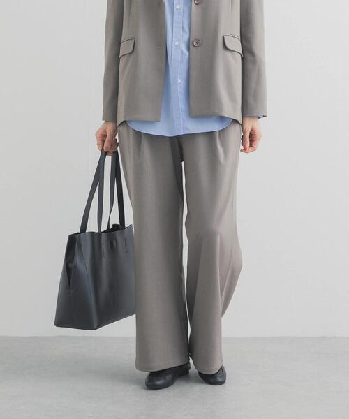 URBAN RESEARCH DOORS(アーバンリサーチドアーズ)の「『仁村紗和さん着用』『UR TECH』完声フロントタックイージーパンツ(その他パンツ・レディース・グレー系その他/ブラック/ネイビー・MEDIUM/SMALL/LARGE)」の17枚目の写真