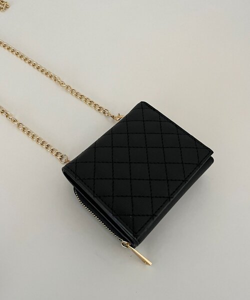 prose verse（プロズヴェール）の「チェーンショルダー付きキルティングミニ財布（財布・レディース・レッド/ベージュ/ブラック・FREE）」の4枚目の写真