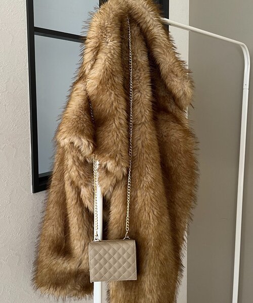 prose verse（プロズヴェール）の「チェーンショルダー付きキルティングミニ財布（財布・レディース・レッド/ベージュ/ブラック・FREE）」の7枚目の写真