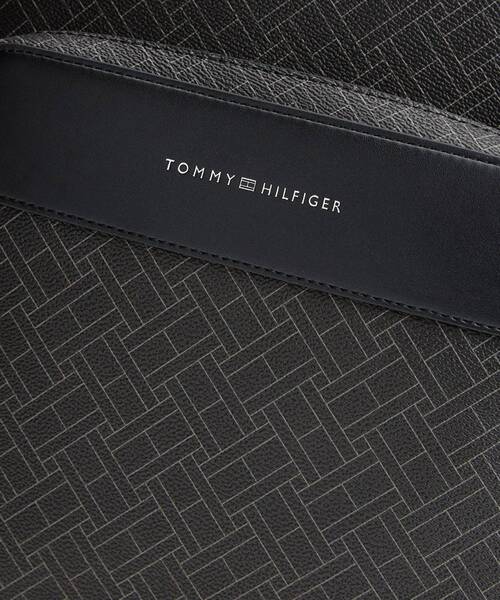 TOMMY HILFIGER(トミーヒルフィガー)の「フラッグモノグラムバックパック(バックパック/リュック・メンズ・ブラック/ブルー・FREE)」の4枚目の写真
