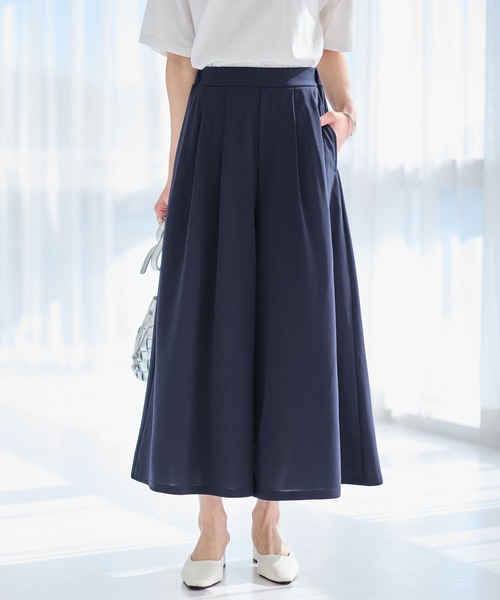 alotta（アロッタ）の「上品ドレープパンツ　レギュラー丈（その他パンツ・レディース・ブラック/グレイッシュベージュ/ネイビー/グレイッシュブルー・M/LL/L）」の13枚目の写真