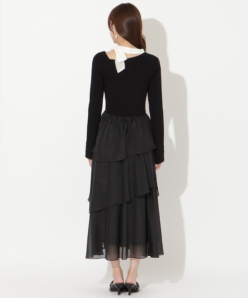AND COUTURE(アンドクチュール)の「リボン付きニットドッキングワンピース(ワンピース・レディース・ブルー/ブラック/アイボリー・FREE)」の15枚目の写真
