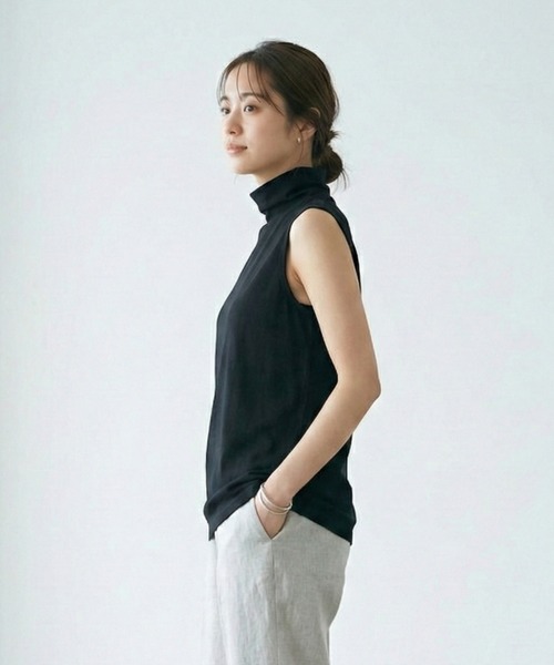 Belta attrice(ベルタアトリーチェ)の「【LLサイズ/接触冷感】ボトルネック ハイツイストコットン インナー ノースリーブ カットソー/袖なし(タンクトップ・レディース・カーキ/ブラック/ダークオレンジ/ロイヤルブルー/ライトグレー・LL/2L)」の11枚目の写真