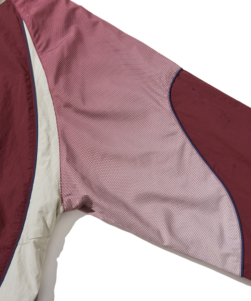 PHYPS MOTORCYCLE（フィップスモーターサイクル）の「Vintage Logo Speed Track nylon Long Sleeve Burgundy（Tシャツ/カットソー・レディース・その他・MEDIUM/LARGE/SMALL/X-LARGE）」の4枚目の写真
