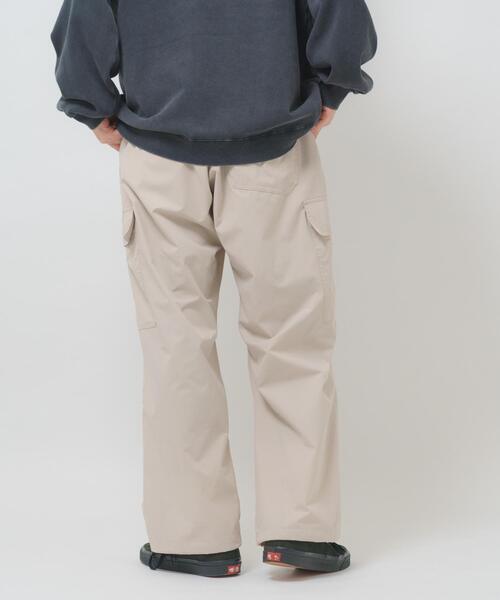 ITEMS URBANRESEARCH（アイテムズ アーバンリサーチ）の「高機能 ウエストイージーポリカーゴパンツ（その他パンツ・メンズ・チャコールグレー/アイボリー/ブラック/カーキ・LARGE/MEDIUM/SMALL）」の6枚目の写真
