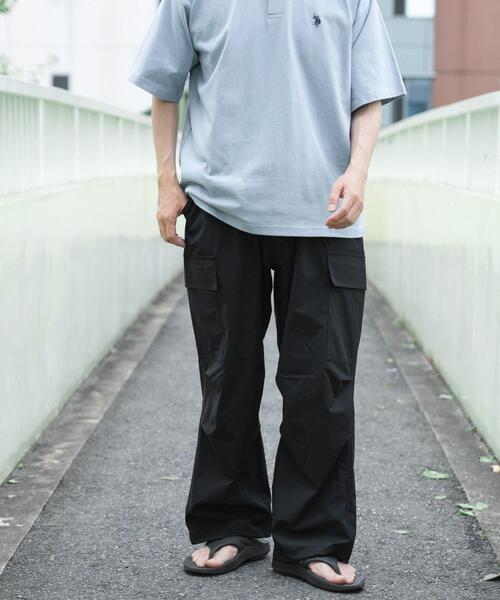 ITEMS URBANRESEARCH(アイテムズ アーバンリサーチ)の「『接触冷感/イージーケア』高機能 ウエストイージーポリカーゴパンツ(その他パンツ・メンズ・チャコールグレー/アイボリー/ブラック/カーキ・LARGE/MEDIUM/SMALL)」の13枚目の写真