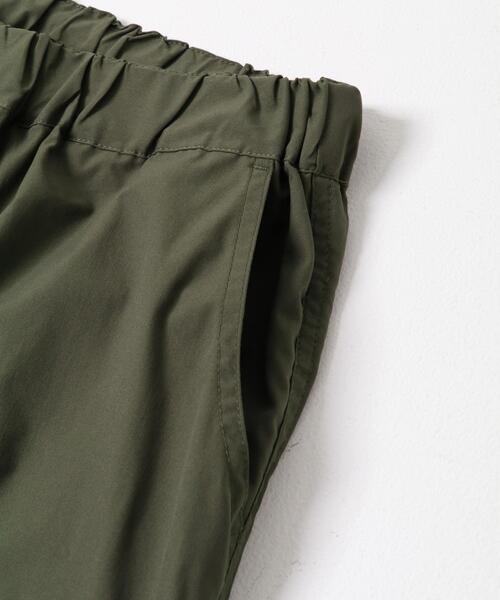 ITEMS URBANRESEARCH(アイテムズ アーバンリサーチ)の「『接触冷感/イージーケア』高機能 ウエストイージーポリカーゴパンツ(その他パンツ・メンズ・チャコールグレー/アイボリー/ブラック/カーキ・LARGE/MEDIUM/SMALL)」の20枚目の写真