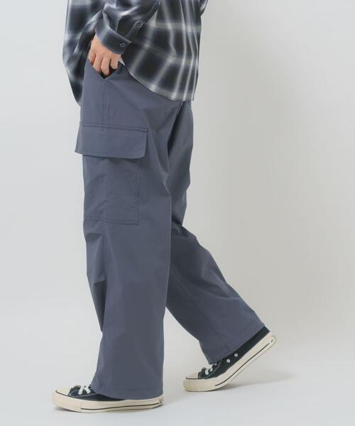 ITEMS URBANRESEARCH(アイテムズ アーバンリサーチ)の「『接触冷感/イージーケア』高機能 ウエストイージーポリカーゴパンツ(その他パンツ・メンズ・チャコールグレー/アイボリー/ブラック/カーキ・LARGE/MEDIUM/SMALL)」の7枚目の写真