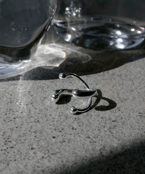 Soierie（ソワリー）の「バーベル ピンキー リング /  Barbell pinky ring（リング・レディース・シルバー・FREE）」の3枚目の写真