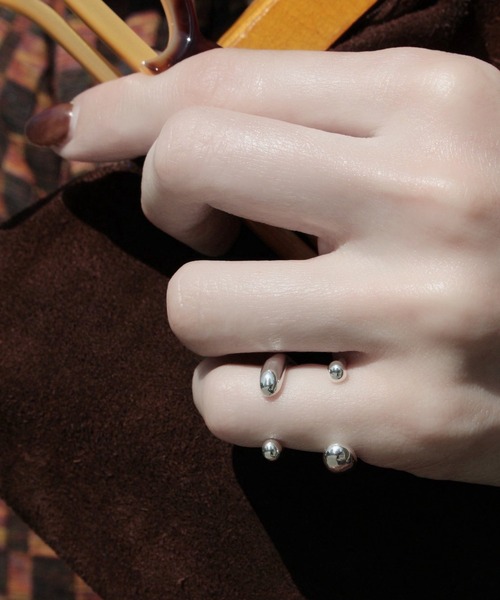 Soierie(ソワリー)の「バーベル ピンキー リング / Barbell pinky ring(リング・レディース・シルバー・FREE)」の17枚目の写真