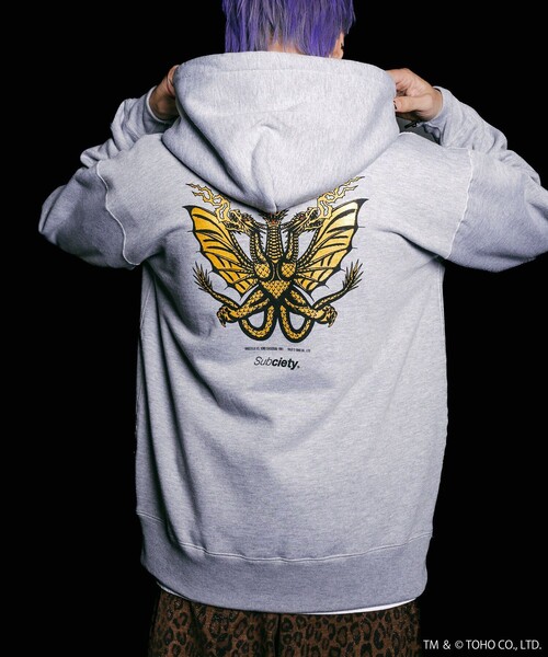 Subciety(サブサエティ)の「GODZILLA VS. KING GHIDORAH 1991 hoodie(ベスト・メンズ・グレー/ブラック・LARGE/MEDIUM/X-LARGE)」の3枚目の写真