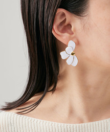 VERMEIL par iena（ヴェルメイユパーイエナ）の「MERAKI メラキ フラワーモチーフピアス 3061560013（ピアス（両耳用））」