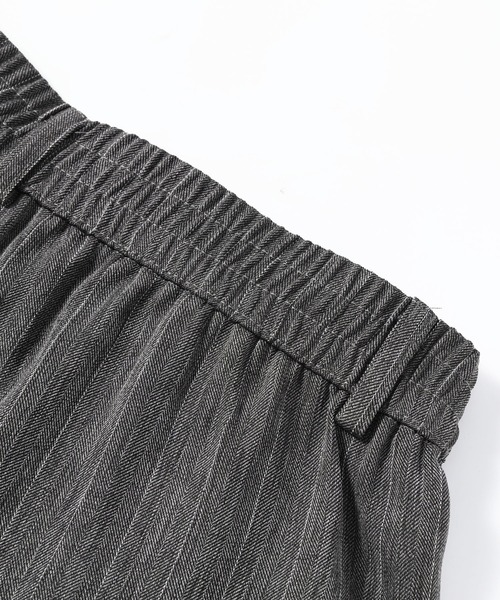 TOBEE（トゥビー）の「【TOBEE】ワイドシルエット バレルレッグ スラックスストライプ パンツ（スラックス・メンズ・ブラック/ダークグレー・MEDIUM/LARGE/X-LARGE/XX-LARGE/XXX-LARGE）」の19枚目の写真