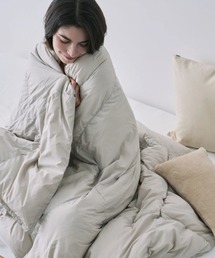 TAION（タイオン）の「【TAION(タイオン)】ルームダウン 超軽量 800FP 羽毛布団 ダウン150%UP クッションカバー付き（セミダブルサイズ）（寝具）」