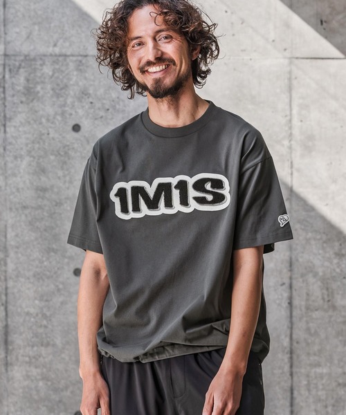 1minute 1second(ワンミニットワンセカンド)の「mt10280-1M1S chenille embroidered patch drawcord cut&sewn ドローコードTシャツ(1M26N260)(Tシャツ/カットソー・メンズ・チャコール/ホワイト/ブラック・XL/L/M)」の10枚目の写真