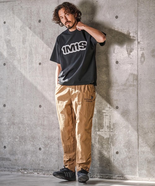 1minute 1second(ワンミニットワンセカンド)の「mt10280-1M1S chenille embroidered patch drawcord cut&sewn ドローコードTシャツ(1M26N260)(Tシャツ/カットソー・メンズ・チャコール/ホワイト/ブラック・XL/L/M)」の16枚目の写真