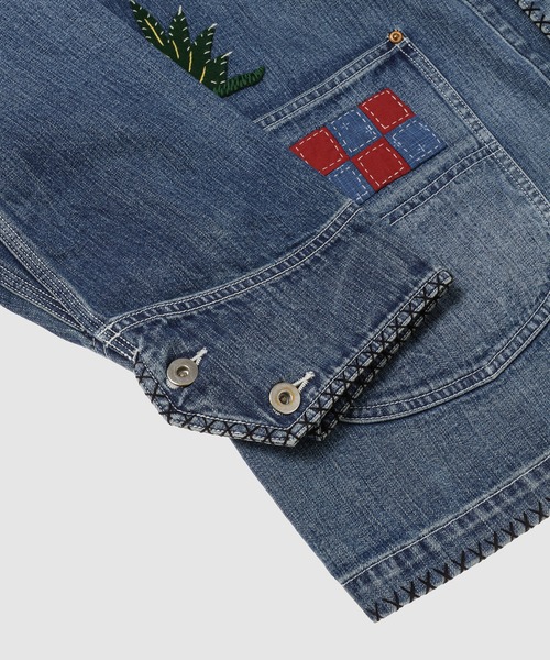 KHOKI（コッキ）の「Hand-Embroidered Denim Coverall（デニムジャケット・メンズ・ブラック/インディゴブルー・3）」の9枚目の写真