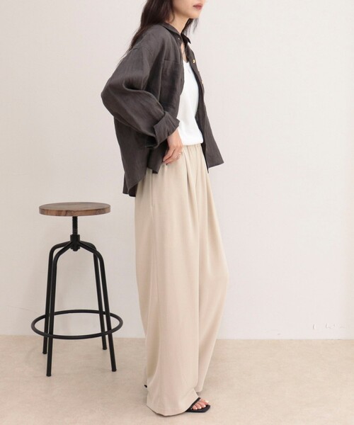 fredy emue(フレディエミュ)の「LINEN100 クロップドシャツ(シャツ/ブラウス・レディース・ブルー系その他/チャコールグレー/ベージュ/ベビーピンク/ベージュ系その他・38)」の7枚目の写真