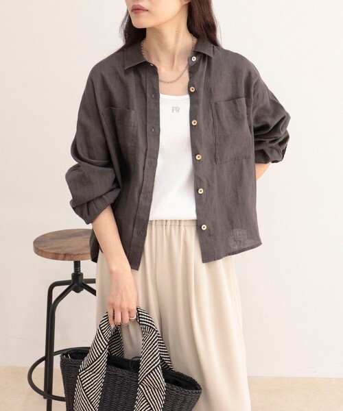 fredy emue(フレディエミュ)の「LINEN100 クロップドシャツ(シャツ/ブラウス・レディース・ブルー系その他/チャコールグレー/ベージュ/ベビーピンク/ベージュ系その他・38)」の11枚目の写真