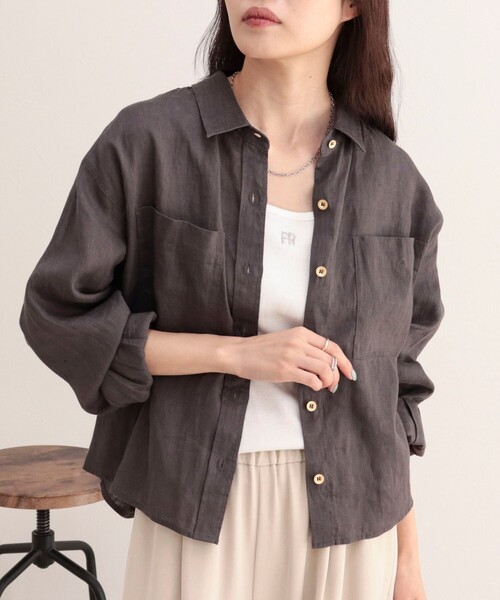 fredy emue(フレディエミュ)の「LINEN100 クロップドシャツ(シャツ/ブラウス・レディース・ブルー系その他/チャコールグレー/ベージュ/ベビーピンク/ベージュ系その他・38)」の14枚目の写真