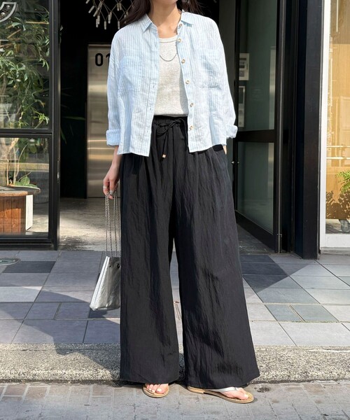 fredy emue（フレディエミュ）の「LINEN100 クロップドシャツ（シャツ/ブラウス・レディース・ブルー系その他/チャコールグレー/ベージュ/ベビーピンク/ベージュ系その他・38）」の13枚目の写真