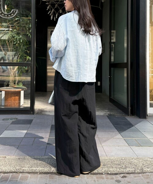 fredy emue（フレディエミュ）の「LINEN100 クロップドシャツ（シャツ/ブラウス・レディース・ブルー系その他/チャコールグレー/ベージュ/ベビーピンク/ベージュ系その他・38）」の15枚目の写真