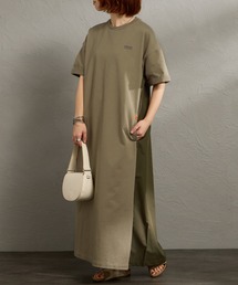 UNIVERSAL OVERALL（ユニバーサルオーバーオール）の「【WEB先行予約】[UNIVERSAL OVERALL/ユニバーサルオーバーオール] 別注 異素材切り替え マキシ丈ワンピース（ワンピース）」