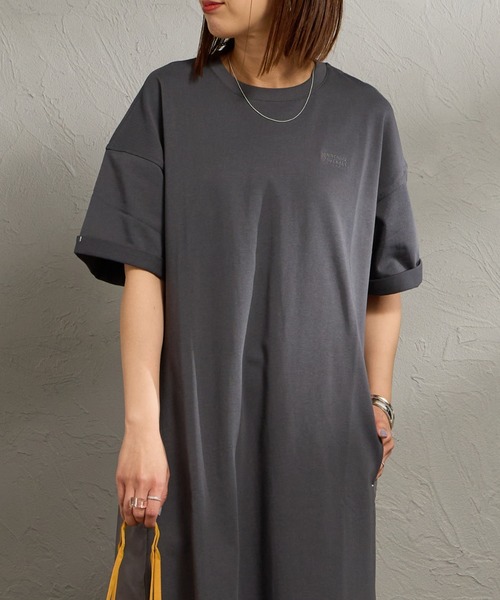 UNIVERSAL OVERALL（ユニバーサルオーバーオール）の「【WEB先行予約】[UNIVERSAL OVERALL/ユニバーサルオーバーオール] 別注 異素材切り替え マキシ丈ワンピース（ワンピース・レディース・グレイッシュベージュ/ブラック/チャコールグレー・F）」の19枚目の写真