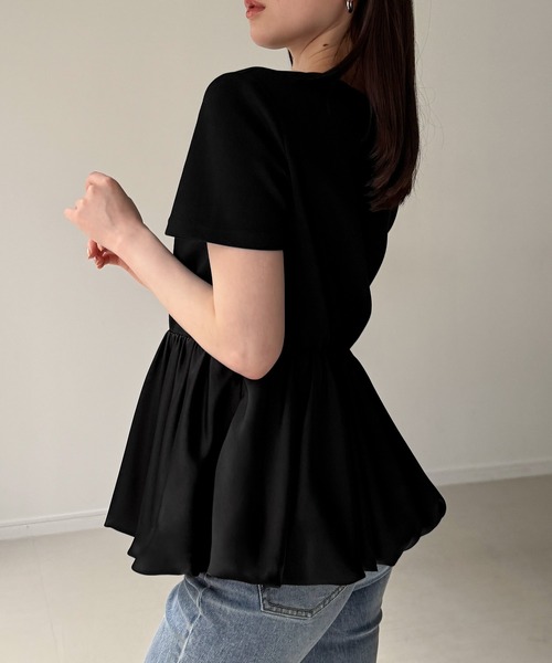 junoah(ジュノア)の「半袖ドレープペプラムバルーンカットトップス(シャツ/ブラウス・レディース・アイボリー/ブラック/ネイビー/ホワイト/ライトブルー・LARGE/MEDIUM/SMALL)」の18枚目の写真